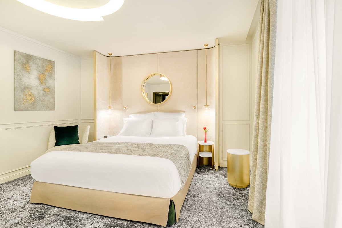 338/Vendome/Chambres/Suite/MAH_Le_Vendome_Suite_1_lit_king_size.jpg